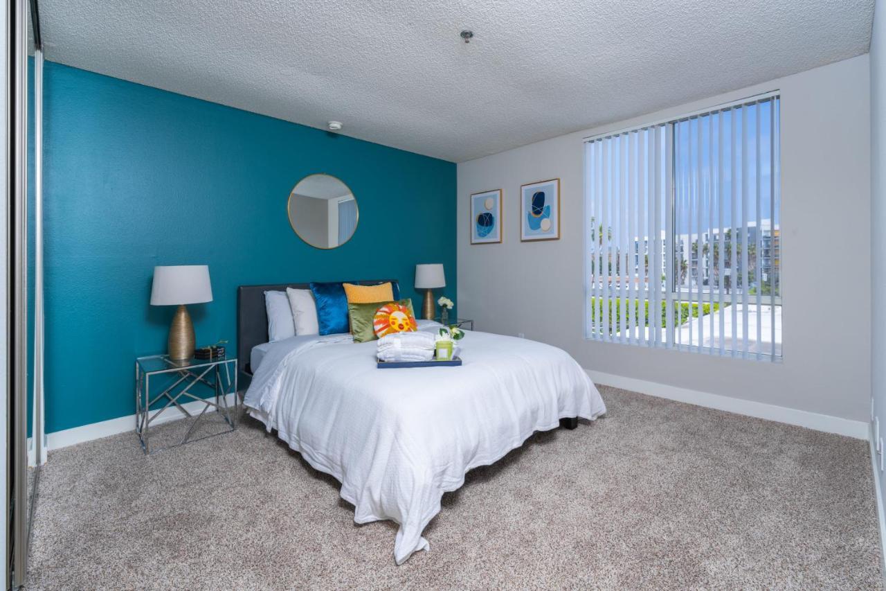 Universal Studios 8 Min Drive Two Bedroom Apartment With Free Parking Los Angeles Luaran gambar