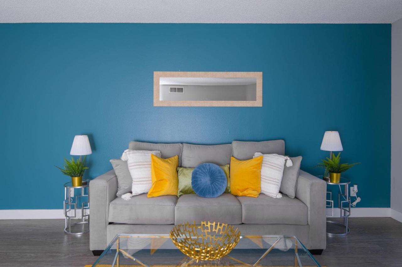 Universal Studios 8 Min Drive Two Bedroom Apartment With Free Parking Los Angeles Luaran gambar