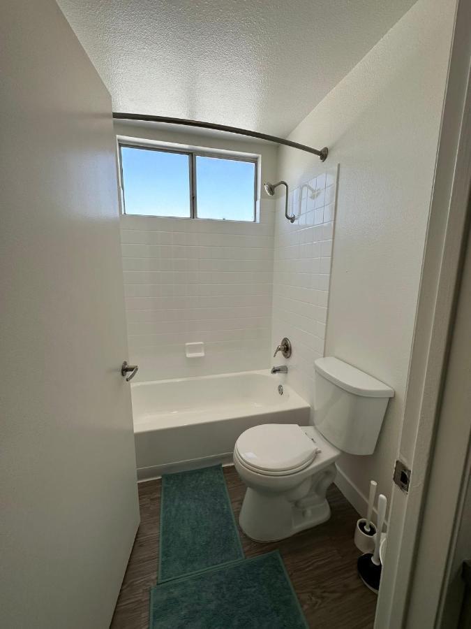 Universal Studios 8 Min Drive Two Bedroom Apartment With Free Parking Los Angeles Luaran gambar