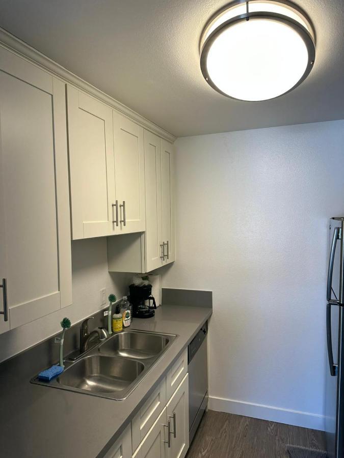Universal Studios 8 Min Drive Two Bedroom Apartment With Free Parking Los Angeles Luaran gambar